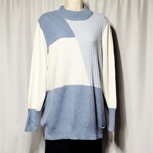 Collection L Blue & White Colorblock Over Sized Sweater Women's (16)